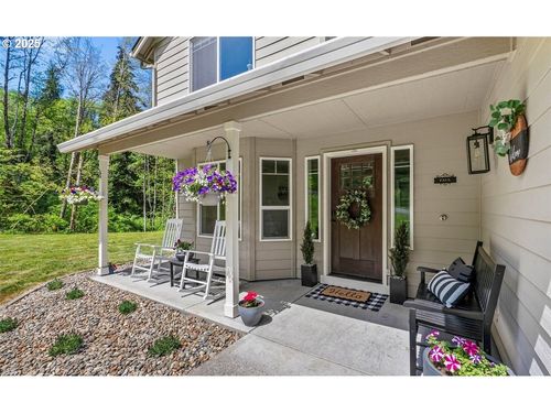 208 Salmonberry Ln, Longview, WA, 98632-9187 | Card Image