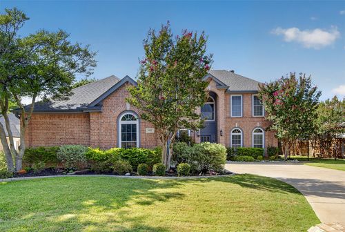 805 Doral Dr, Mansfield, TX, 76063-6614 | Card Image