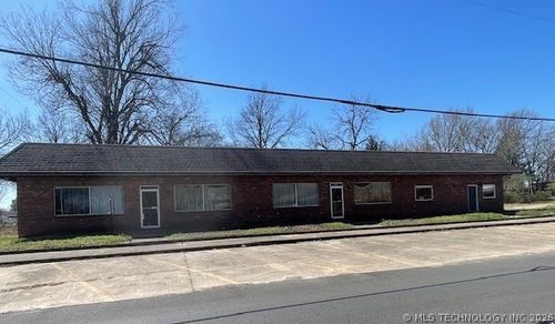 901 Callahan St, Muskogee, OK, 74403-5148 | Card Image