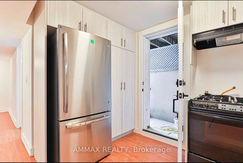 258 Altamira Rd, Richmond Hill, ON, L4C4E1 | Card Image