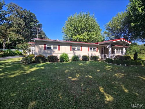 2125 N Market St, Sparta, IL, 62286-2107 | Card Image