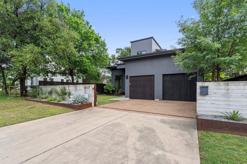 1207 E 13th St, Austin, TX, 78702-1123 | Card Image