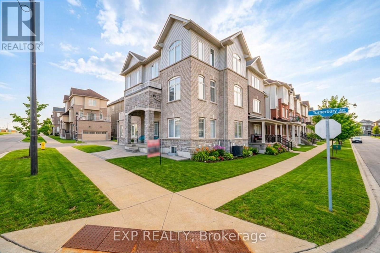 Residential in Ajax (Central East) 5