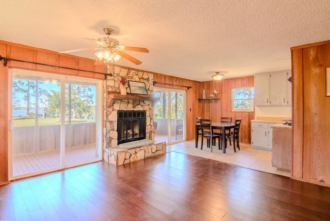 5 Big Oaks, House other with 3 bedrooms, 3 bathrooms and 4 parking in Apalachicola FL | Image 13
