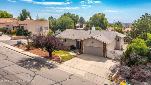 3204 N Mesa Verde Ave, Farmington, NM, 87401-2056 | Card Image