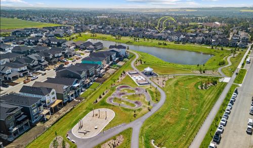 {{alt}} | Card Image