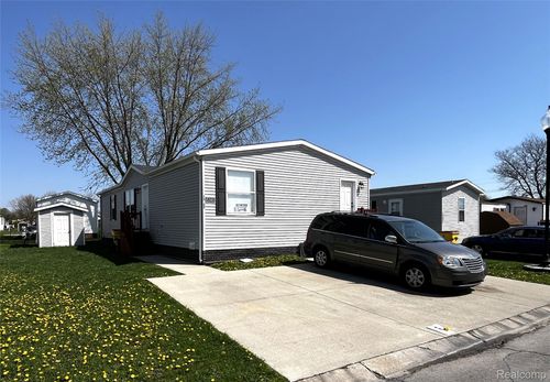 15385 Cartier Dr, Clinton Township, MI, 48038-3119 | Card Image