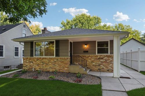 3131 Georgia Ave S, Saint Louis Park, MN, 55426-3430 | Card Image