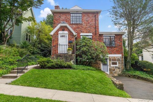 1211 Park Avenue, Rye Town, NY, 10543 | Card Image