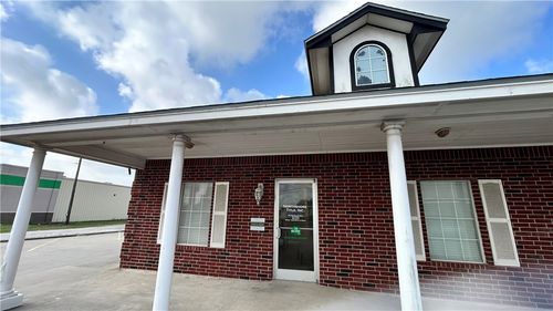 a-2527 State Highway 361, Ingleside, TX, 78362-4132 | Card Image