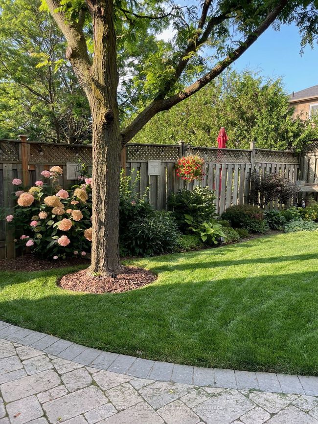 206 Eaton St, House other with 5 bedrooms, 4 bathrooms and 2 parking in Georgetown ON | Image 43