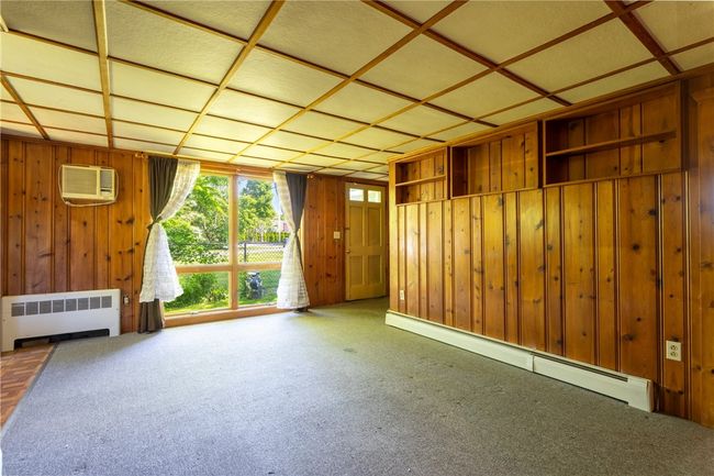 142 Honeyman Ave, Home with 3 bedrooms, 3 bathrooms and 5 parking in Middletown RI | Image 25