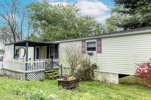 454 1/2 Carver St, Larksville, PA, 18651-1732 | Card Image