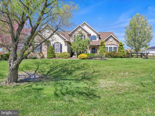 129 Robby Dr, Leesport, PA, 19533-9435 | Card Image