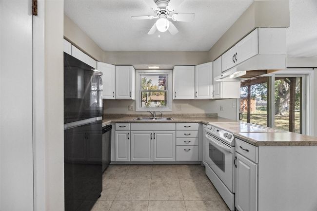 108 Parkview Ct, House other with 3 bedrooms, 2 bathrooms and null parking in Tipton IA | Image 13