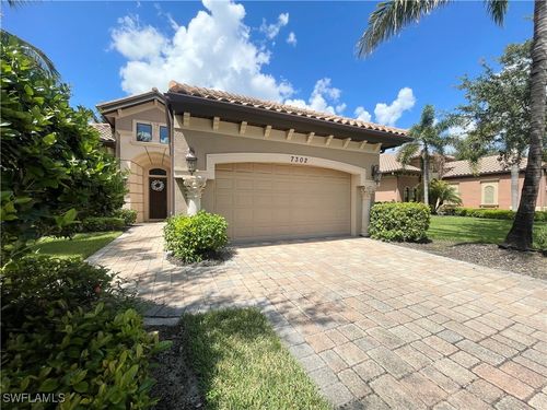 7302 Acorn Way, NAPLES, FL, 34119-9610 | Card Image