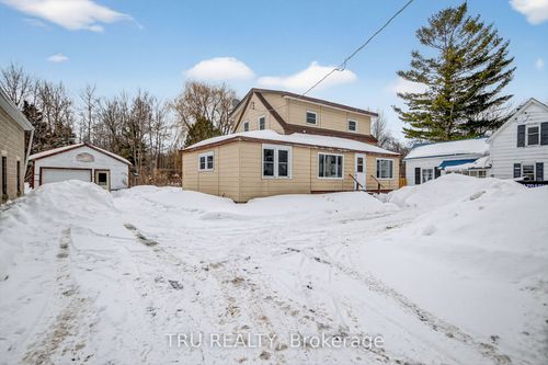 10492 Clark Rd, Mountain, ON, K0E1S0 | Card Image