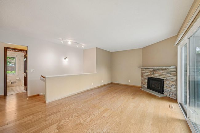 15-web-or-mls-Douglas Dr N-1806-015.jpg | Image 15
