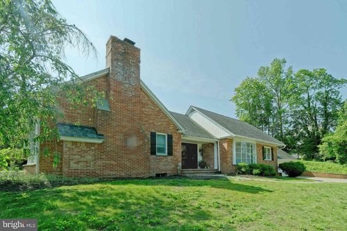10 Lake Dr, WOODBURY, NJ, 08096-2702 | Card Image