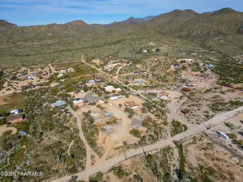 2336 W Estrella Rd, New River, AZ, 85087-8174 | Card Image