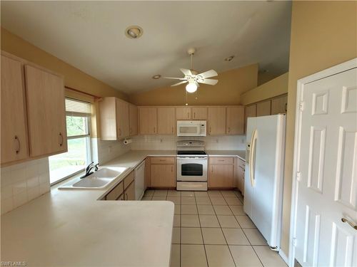 234 Se 1st Ave, Cape Coral, FL, 33990-1003 | Card Image