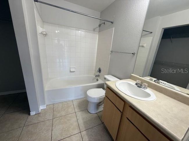 APT-303 - 2000 Erving Cir, Condo with 2 bedrooms, 2 bathrooms and null parking in OCOEE FL | Image 8