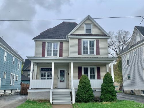 31 Center St, Ilion, NY, 13357-2407 | Card Image