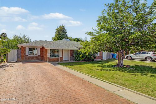 6138 N 15th Ave, Phoenix, AZ, 85015-2001 | Card Image