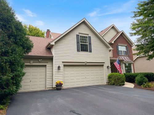 2105 Bent Tree Dr, Geneva, IL, 60134-4309 | Card Image