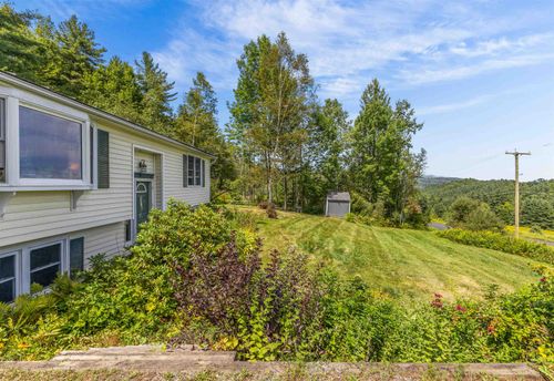 786 E Warren Rd, Waitsfield, VT, 05673-7312 | Card Image