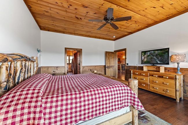 9 Kensington Dr, Home with 3 bedrooms, 3 bathrooms and null parking in Mineral Bluff GA | Image 23