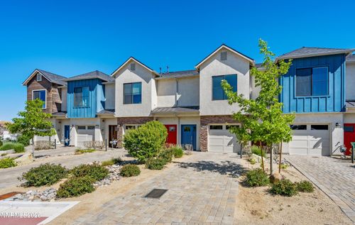 440 Logan Jacob Ln, Reno, NV, 89503-1390 | Card Image