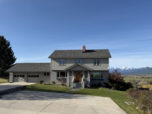 381 Sky West Ln, Hamilton, MT, 59840-3407 | Card Image