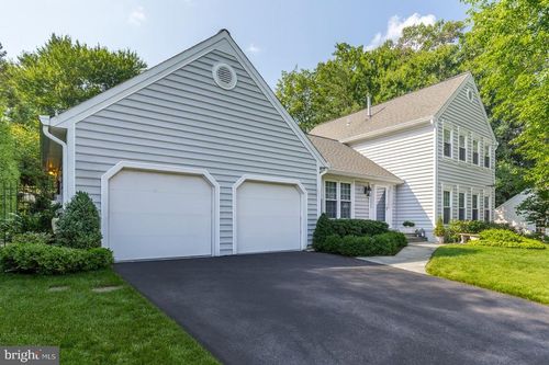 2611 Bainbridge Ln, SILVER SPRING, MD, 20906-5378 | Card Image