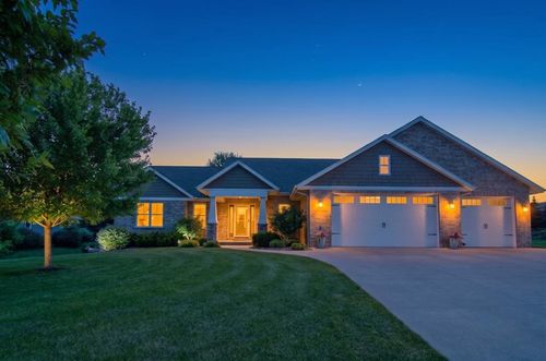 W6953 Rockdale Lane, GREENVILLE, WI, 54942 | Card Image