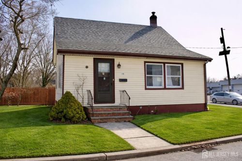 17-19 Dupont St, North Plainfield, NJ, 07060-4004 | Card Image