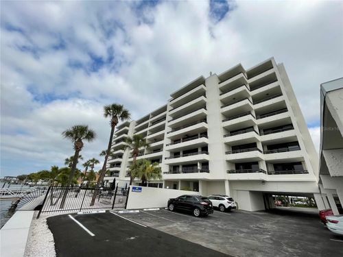 apt-304-5700 Mariner St, TAMPA, FL, 33609-3423 | Card Image