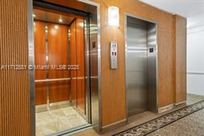 2030 - 3450 S Ocean Blvd, Condo with 2 bedrooms, 2 bathrooms and null parking in Palm Beach FL | Image 19
