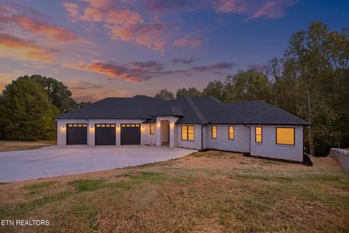 7418 Ridge Haven Ct, Corryton, TN, 37721-2143 | Card Image