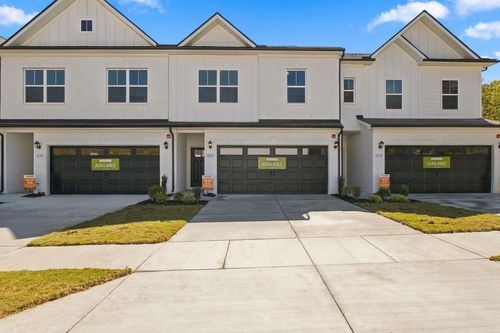 409 Kingsbury Drive, Gallatin, TN, 37066 | Card Image