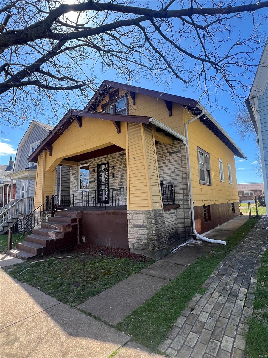 Margaretta Ave, Saint Louis, MO 63115