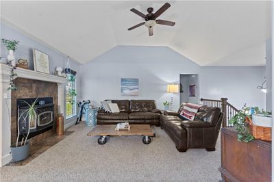 1704 Ne 197th Court, House other with 4 bedrooms, 3 bathrooms and null parking in Smithville MO | Image 3