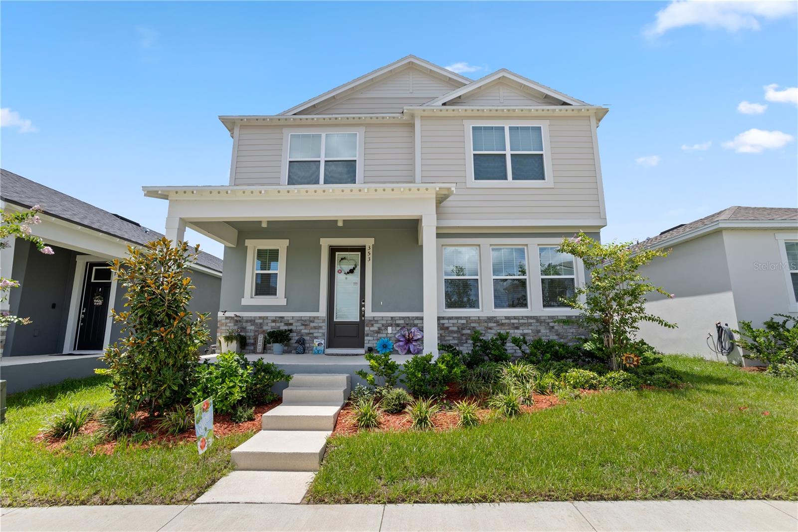 Residential in GROVELAND
