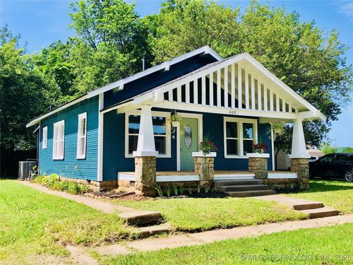 409 E Walnut St, Cushing, OK, 74023-2653 | Card Image