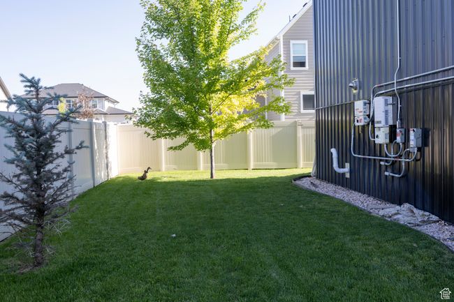 View of yard | Image 90
