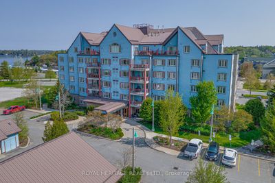 605 - 130 Steamship Bay Rd, Condo with 2 bedrooms, 2 bathrooms and 2 parking in Gravenhurst ON | Image 1