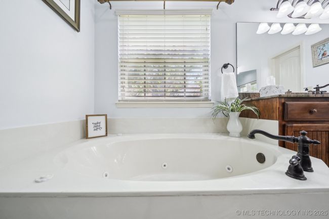 3903 S Tamarack Pl, House other with 4 bedrooms, 4 bathrooms and null parking in Broken Arrow OK | Image 34