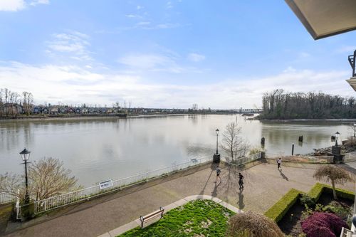 306-2 Renaissance Sq, New Westminster, BC, V3M6K3 | Card Image