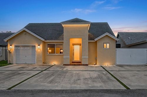 24930 Sw 129th Ct, Homestead, FL, 33032-9032 | Card Image