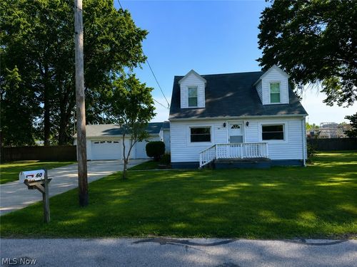 60 Oakwood Blvd, Painesville, OH, 44077-4544 | Card Image